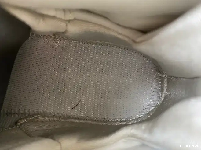 8 Jordan Retro Champagne 832821-030 0706